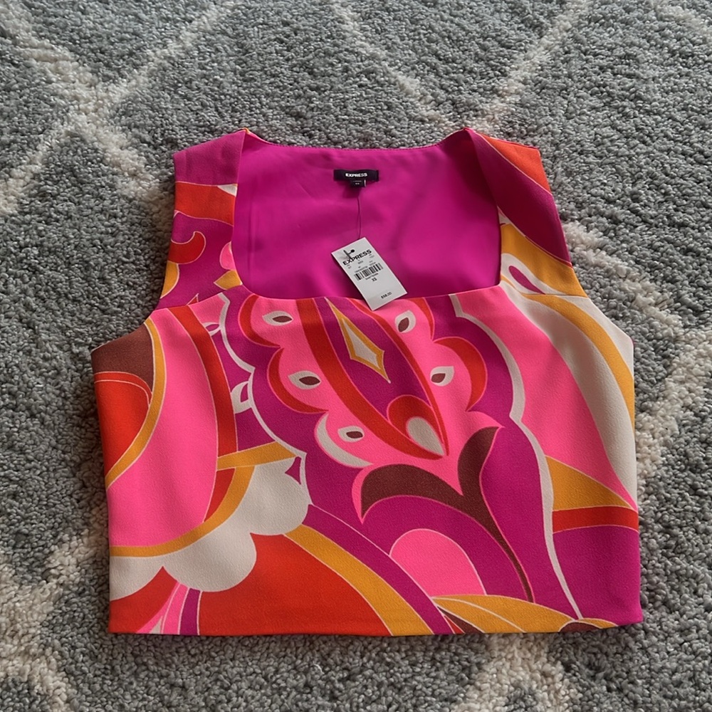 Express Multicolor Swirl Tank Top - Picture 3 of 4